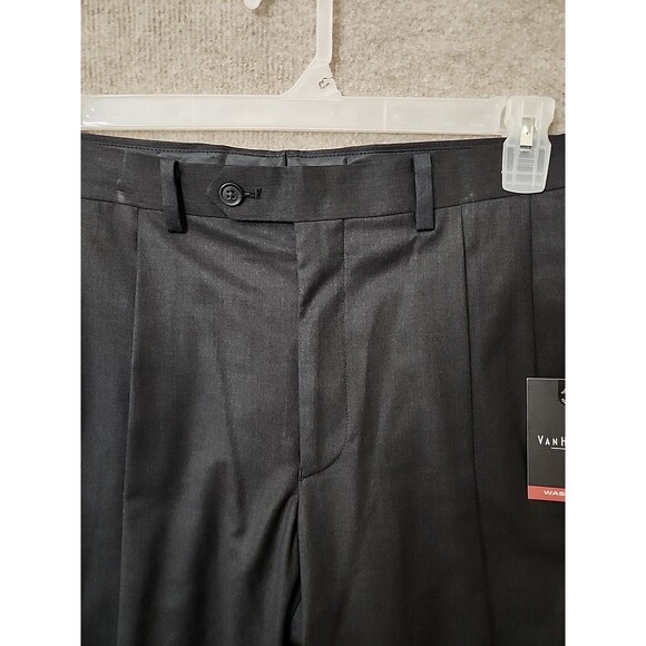 Van Heusen Dress Pants Mens 36x29 Charcoal Gray Pleated Cuffed NEW - Picture 3 of 10